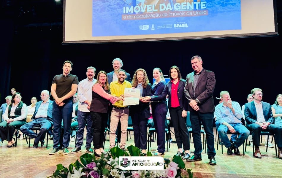 Programa “Imóvel da Gente” garante regularização de área pública em Antônio João