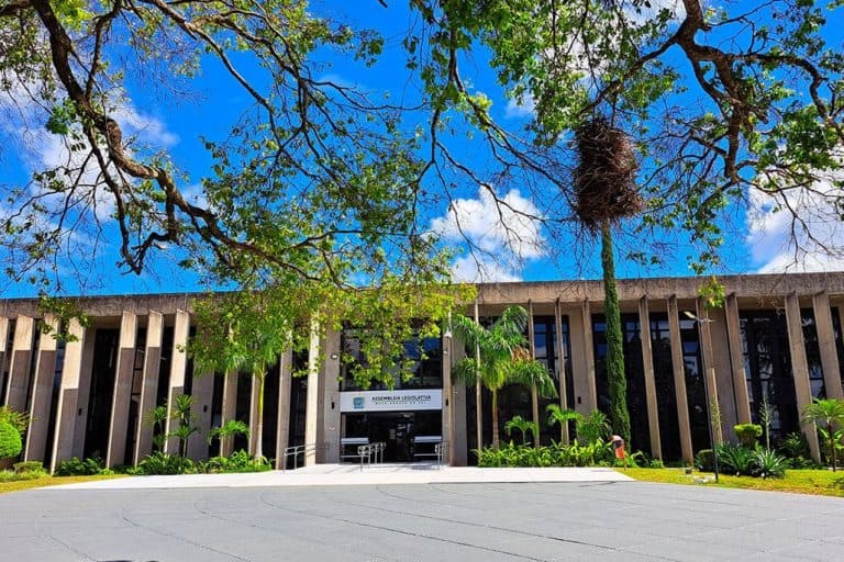 ALEMS faz homenagem a personalidades com reconhecida atuação pelo desenvolvimento de MS