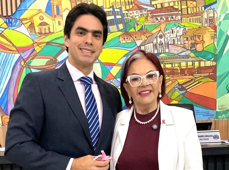 Vereadora Lourdes Monteiro destaca palestra na Câmara sobre ´Outubro Rosa´