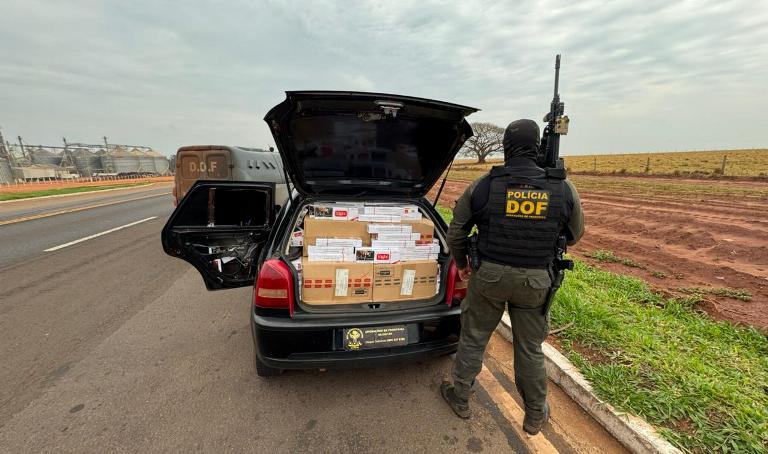 DOF intercepta veículo com cigarros contrabandeados em Itaquiraí