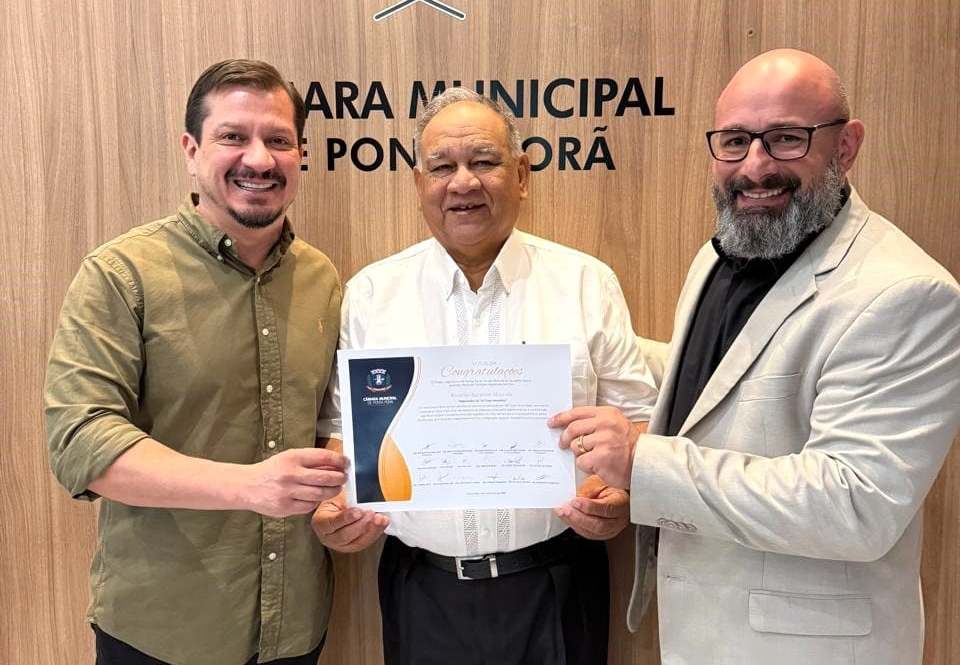 Médico veterinário, Dr. Ricardo Zacarias é homenageado na Câmara de Ponta Porã pelos 50 anos de profissão