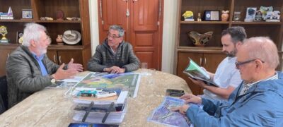 Prefeito Nelson Cintra Recebe Representantes de Foz do Iguaçu para Tratar sobre o Porto Seco e Expansão Urbana de Porto Murtinho