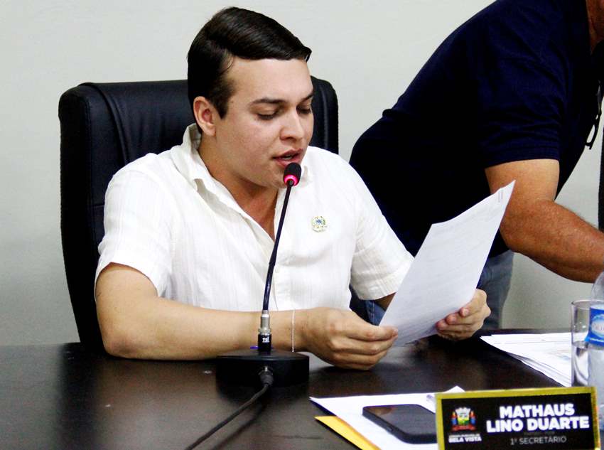 Vereadores aprovam projeto de Mathaus Lino que proíbe nomeação de condenados pela Lei Maria da Penha em Bela Vista