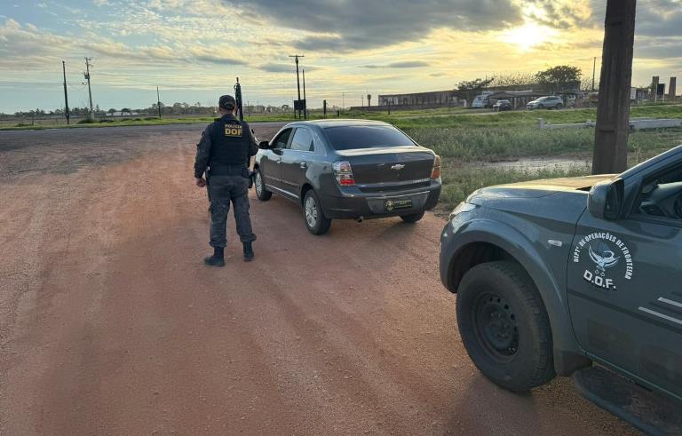 DOF recupera veículo furtado no Paraná que seria usado no contrabando