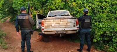 Policia Militar apreende caminhonete  furtada com 1.568 kg de maconha em Bela Vista