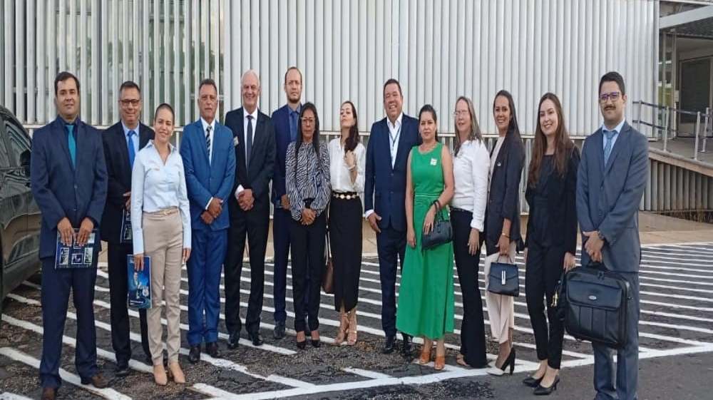 Caravana Executivo-Legislativo de Caracol em Brasília Busca Recursos para o Município