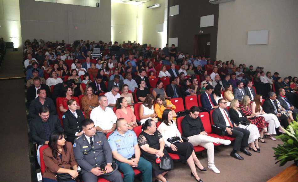 “Momento único” diz Agnaldo Pereira Lima sobre reconhecimentos em sessão de honrarias