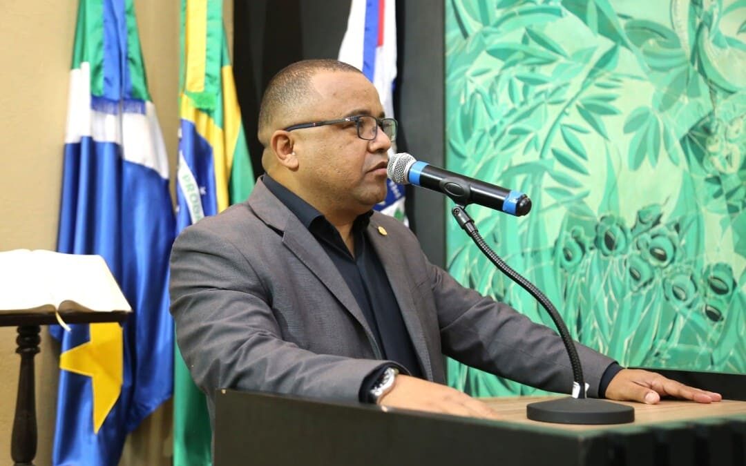 Presidente Jelson Bernabé estende convite  para a sessão de abertura do ano legislativo