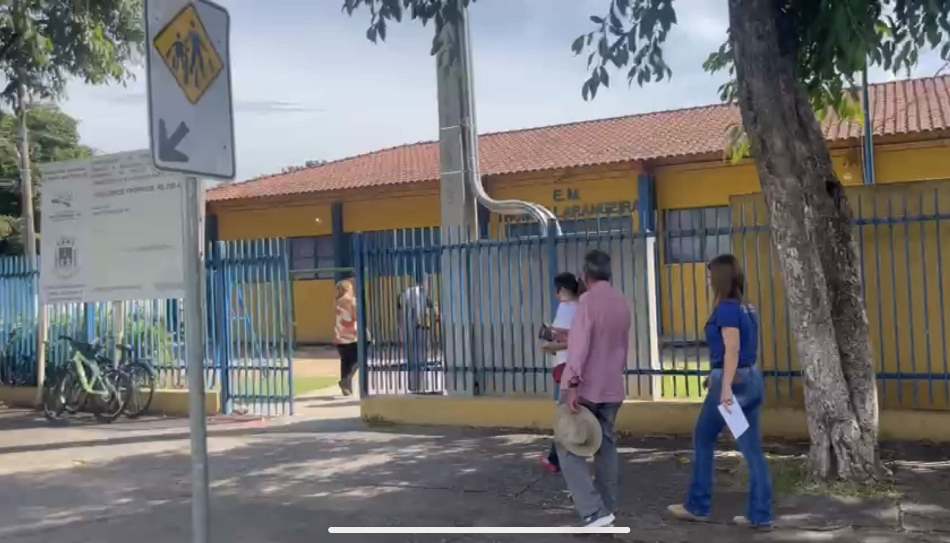 Prefeito Nelson Cintra realiza visitas às escolas municipais para avaliar necessidades estruturais