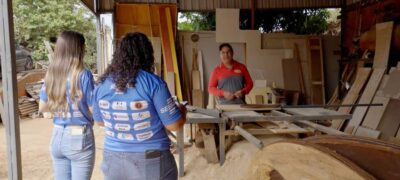 Agentes do Sebrae/MS levam atendimento porta em porta aos pequenos negócios