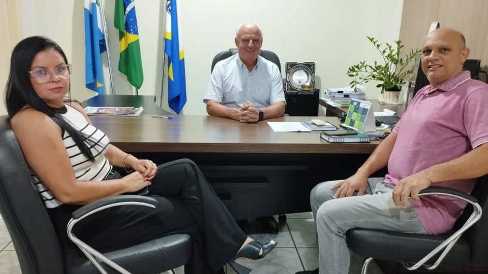 Presidente do SIMTED de Bela Vista/Caracol-MS se reúne com o Prefeito de Caracol e garante compromisso com o Piso Nacional da Educação