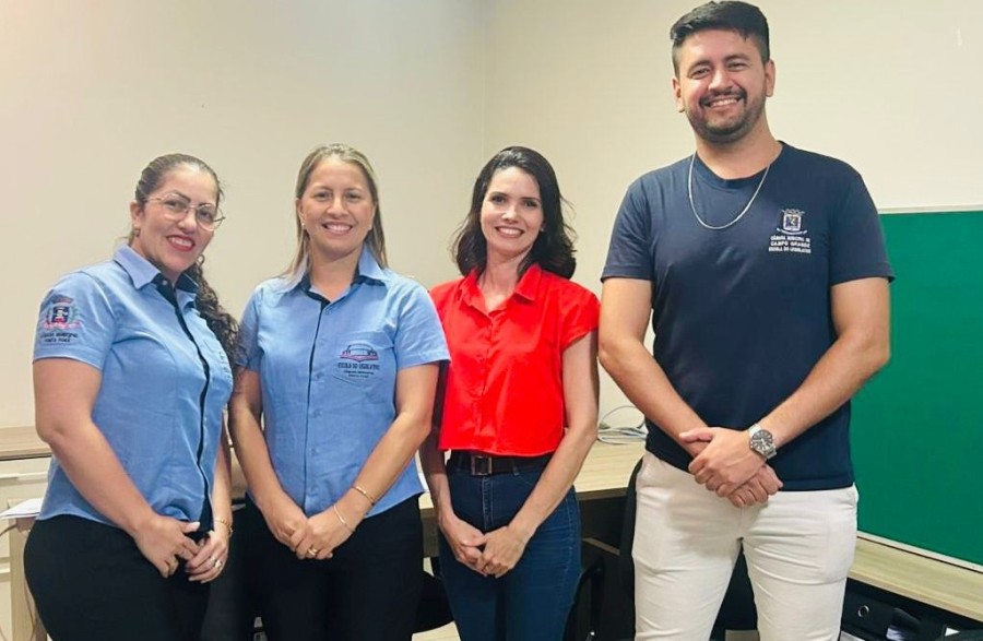 Escola do Legislativo de Ponta Porã participa de reunião na capital