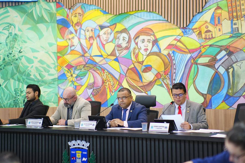 Cobranças de punição rigorosa ao feminicídio marcam sessão da Câmara Municipal de Ponta Porã