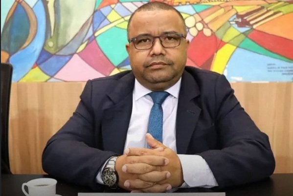 Câmara Municipal de Ponta Porã distribui nota de repúdio à violência contra mulher