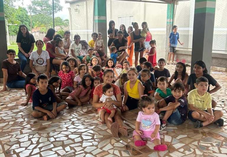 Celebração da Vida reúne famílias e crianças da Capela Nossa Senhora do Trabalho