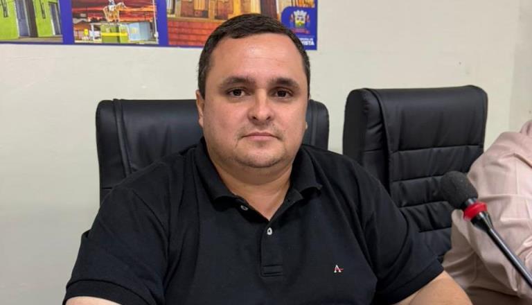 Vereador JT solicita regularização urgente do atendimento de fisioterapia no – Centro Especializado em Reabilitação.