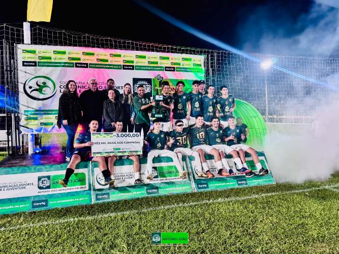 O Templo do Futebol: Antônio João Celebra as Finais do Suíço com Estádios Cheios e Inscrição Zero