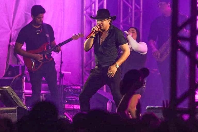 Show de Natanzinho Lima fecha da 60ª Expoagro com chave de ouro