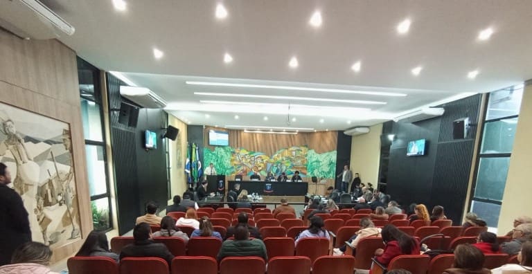 Vereadores recebem balanço do PTIn durante Tribuna Livre na Câmara de Ponta Porã