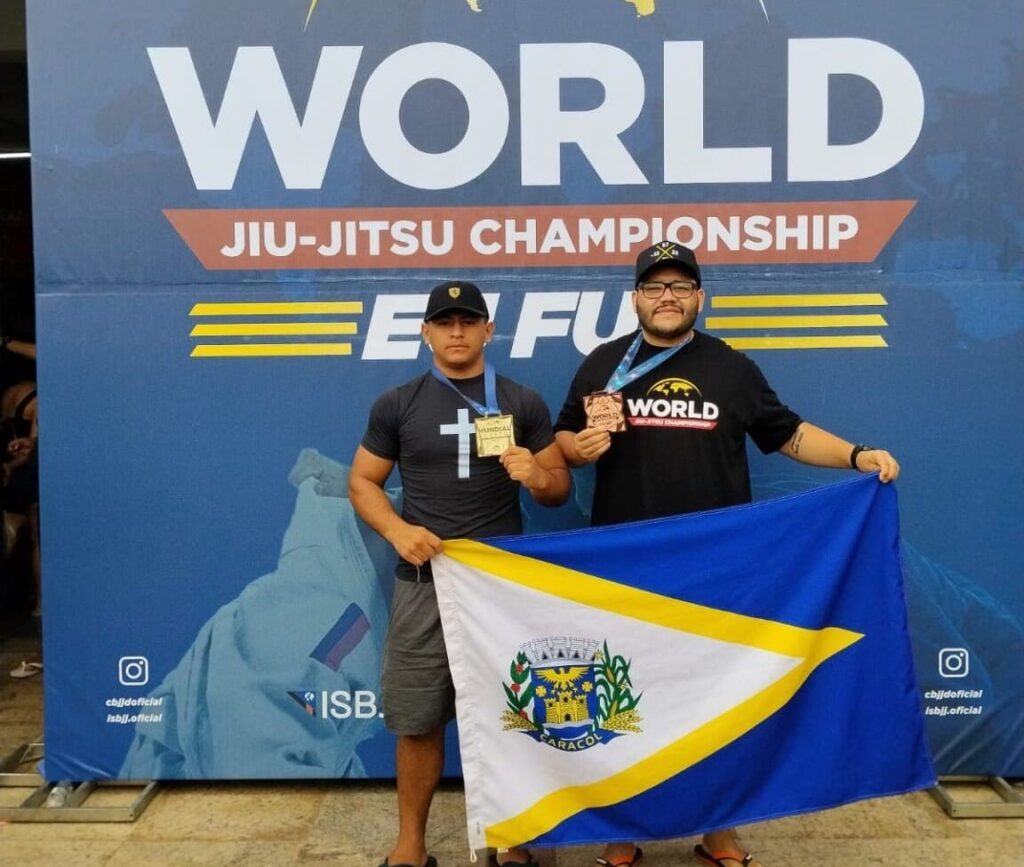 Caracol tem dois medalhistas mundiais de Jiu-Jitsu