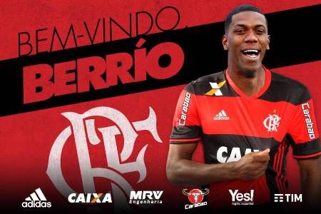 Berrío é anunciando oficialmente pelo Flamengo