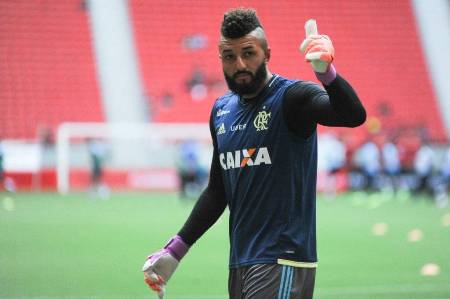 Atletas do Flamengo rechaçam ‘vida fácil’ diante de reservas do Botafogo