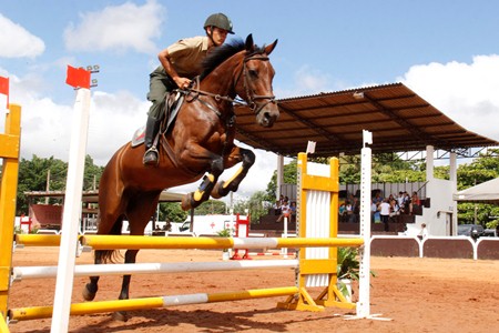 Ponta Porã recebe etapa de competição de hipismo