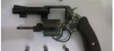 Homem e preso com revolver pela PM