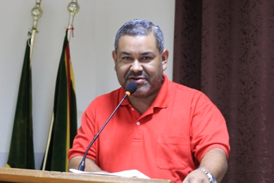 Vereador Buiu solicita melhorias para o Bairro Espírito Santo