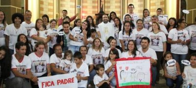 Em Bela Vista, Fieis criaram movimento “Fica Padre Aristides”