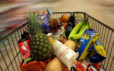 Ex-candidato a vereador e esposa são presos por furto em supermercado