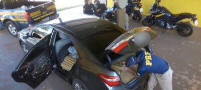 Polícia apreende 670 quilos de maconha em carro roubado e traficante é preso