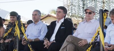 Em passagem pelo Mato Grosso do Sul, Bolsonaro é ovacionado em Nioaque