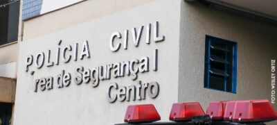 Homem é agredido e mantido em cativeiro ao ser confundido com irmão de policial