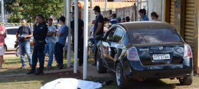 Briga entre dois policiais militares termina com tenente aposentado morto a tiros