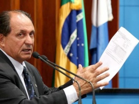 Teixeira apresenta indicações para atender 05 municípios de MS