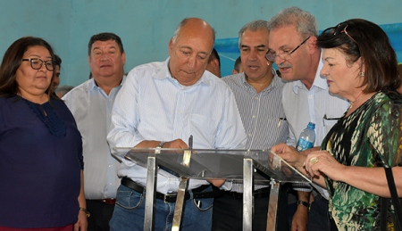 Pedro Chaves participa do lançamento de obras e discute Educação em Murtinho