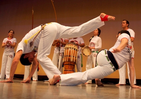 Prefeitura oferece aulas gratuitas de capoeira
