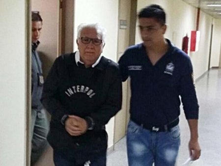 Ex-prefeito de cidade de MS é levado para presídio após audiência com juiz