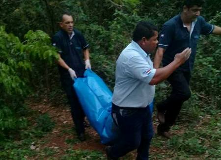 Fronteira: Polícia paraguaia encontra corpos de jovens desaparecidos (Imagens Fortes)
