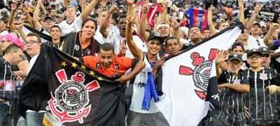 Corinthians vende 25 mil ingressos para duelo contra o Grêmio