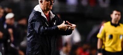 Dorival não abre mão do ataque e elogia 2º turno do São Paulo