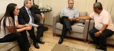 Hemerson Buiu e Fabrizia Tinoco, participam de Audiência com  Onevan de Matos e governador Reinaldo Azambuja.