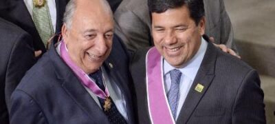Pedro Chaves recebe o maior título da Educação Nacional, Ministro Mendonça Filho entrega medalha