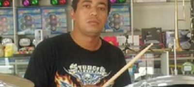 Entregador de pizza morre depois de atropelar jovem que atravessava a rua