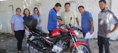 Câmara de Vereadores adquire moto nova para atender trabalhos do Legislativo