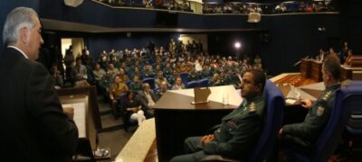 Em formatura de oficiais, Reinaldo Azambuja cobra tratamento igualitário do Governo Federal