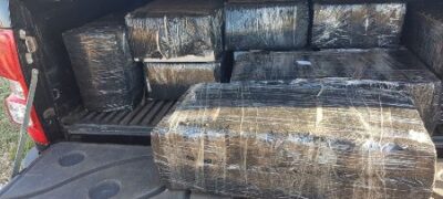 PRF apreende caminhonete carregada  com 603 quilos de maconha em rodovia