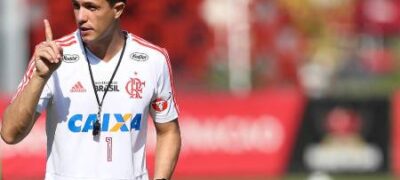 Flamengo busca reforços pontuais para suprir saídas