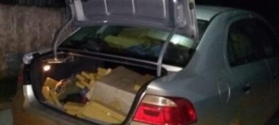 Em Bela Vista, homem é encontrado em mata após abandonar carro com 622 Kg de maconha